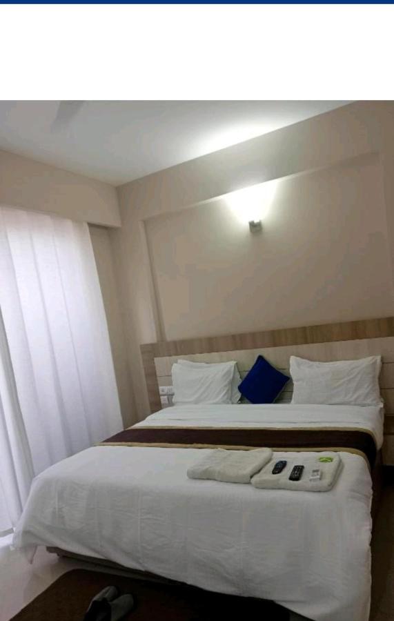 Hotel Radhe Radhe Luxury Aavas