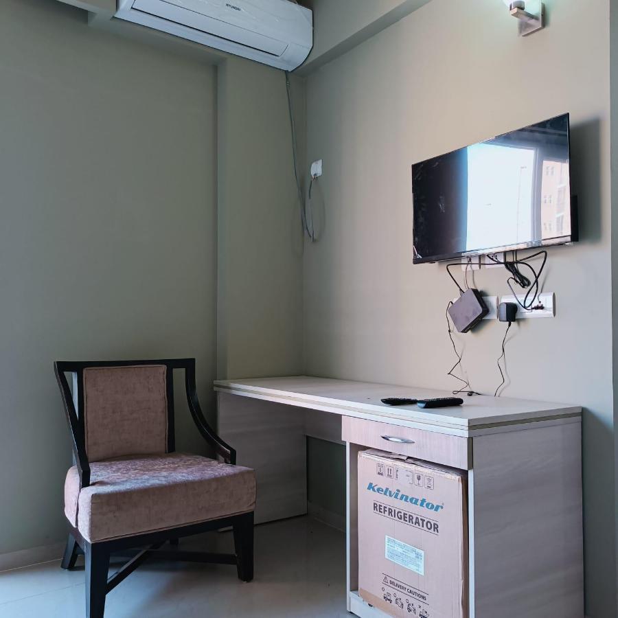 Hotel Radhe Radhe Luxury Aavas *