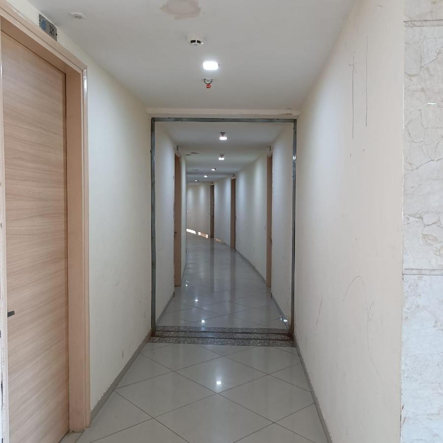 Hotel Radhe Radhe Luxury Aavas Vrindavan